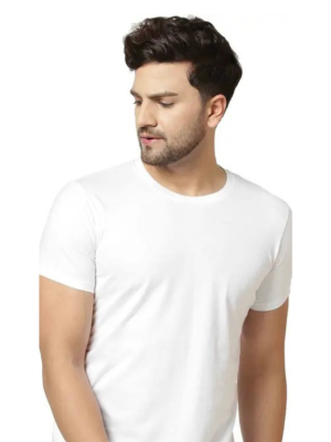 Men Solid Round Neck Cotton Blend T-Shirt